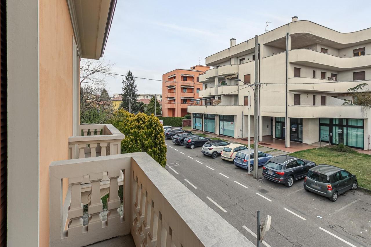 Al 33 Di Via Roma - Apartments Cardano Al Campo Exterior foto